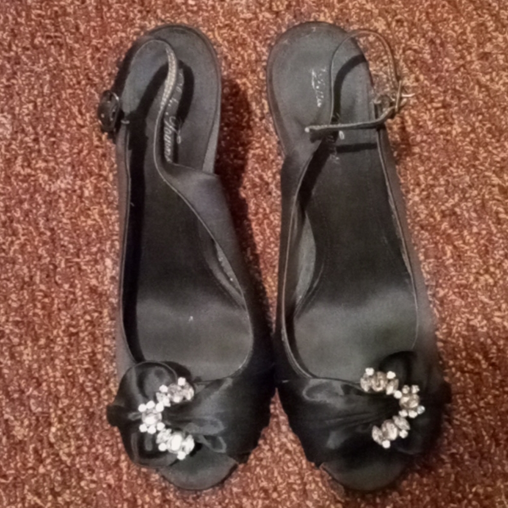 Black heels